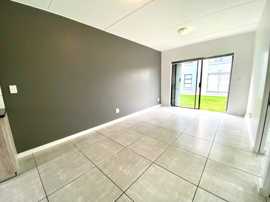 2 Bedroom Property for Sale in Aan de Wijnlanden Western Cape
